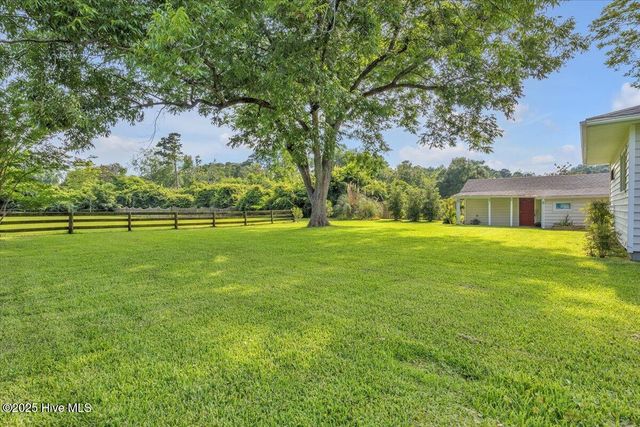 128 Victoria Drive, Wilmington, NC 28401