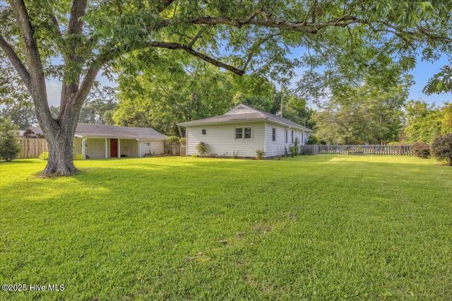 128 Victoria Drive, Wilmington, NC 28401