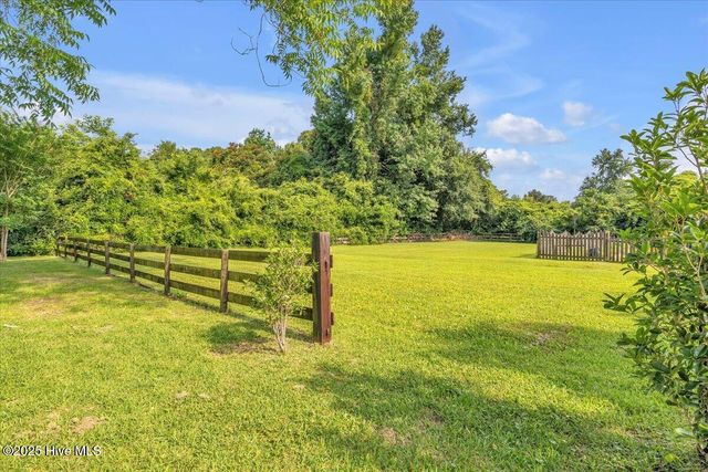 128 Victoria Drive, Wilmington, NC 28401