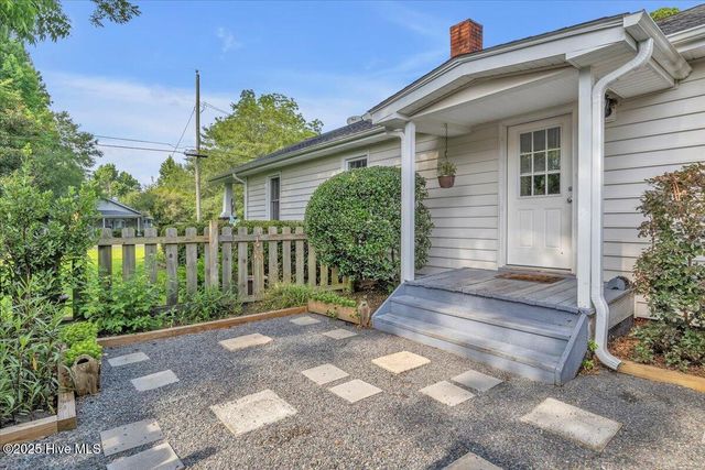 128 Victoria Drive, Wilmington, NC 28401