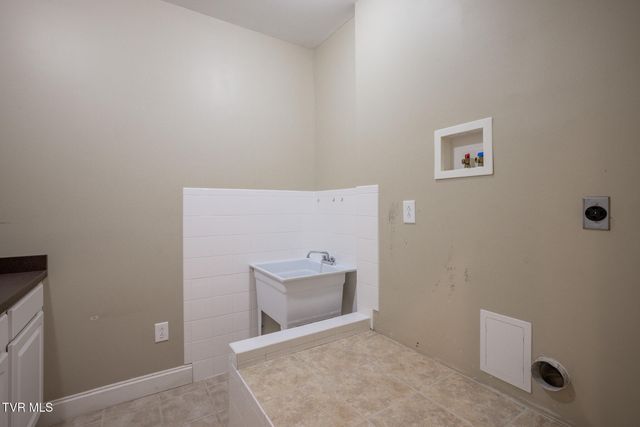 3907 Skyland Drive, Kingsport, TN 37664