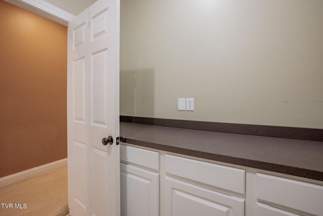 3907 Skyland Drive, Kingsport, TN 37664