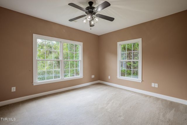 3907 Skyland Drive, Kingsport, TN 37664