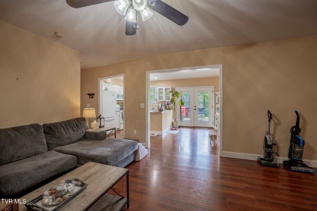 3907 Skyland Drive, Kingsport, TN 37664