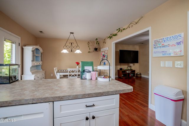 3907 Skyland Drive, Kingsport, TN 37664