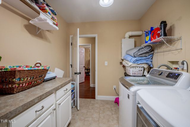 3907 Skyland Drive, Kingsport, TN 37664