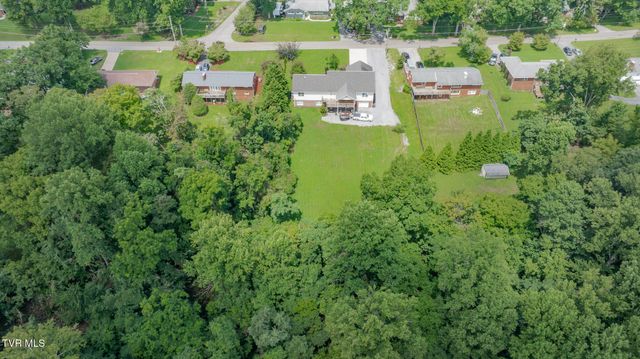 3907 Skyland Drive, Kingsport, TN 37664