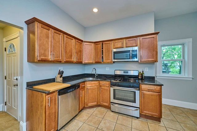 41 Highland Park Ave A, Boston, MA 02119