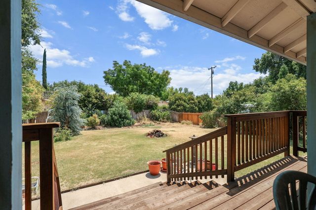 6749 Mullen Parkway, Redding, CA 96001