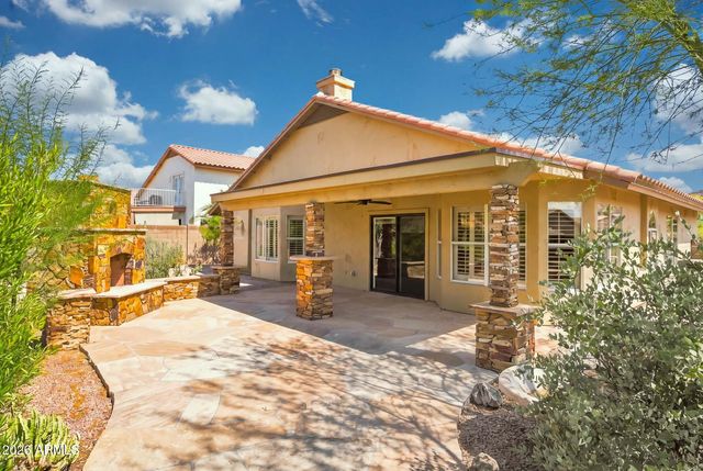 17926 W SANTA ALBERTA Lane, Goodyear, AZ 85338