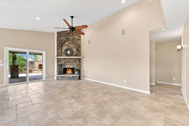 17926 W SANTA ALBERTA Lane, Goodyear, AZ 85338