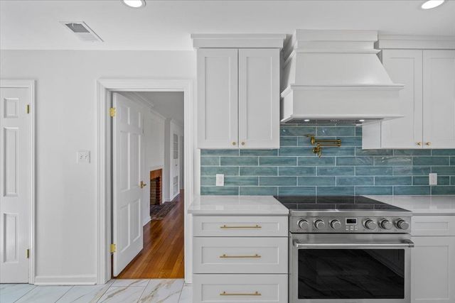 685 EATON CV, Memphis, TN 38120