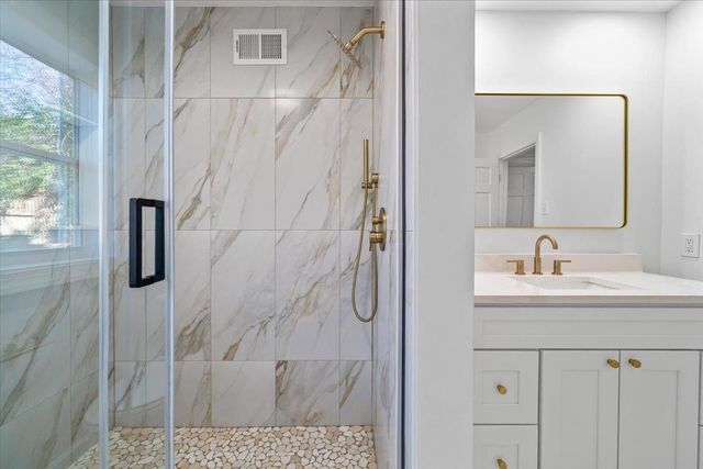 685 EATON CV, Memphis, TN 38120