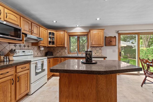 4224 TERRAVIEW DRIVE, Appleton, WI 54913