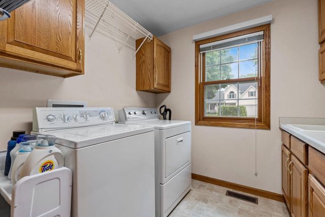4224 TERRAVIEW DRIVE, Appleton, WI 54913