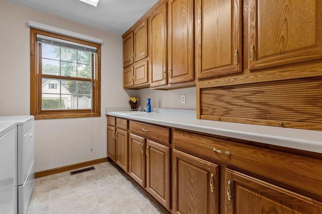 4224 TERRAVIEW DRIVE, Appleton, WI 54913