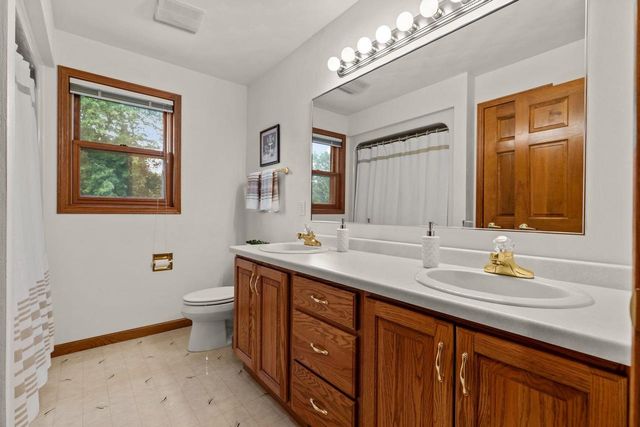 4224 TERRAVIEW DRIVE, Appleton, WI 54913