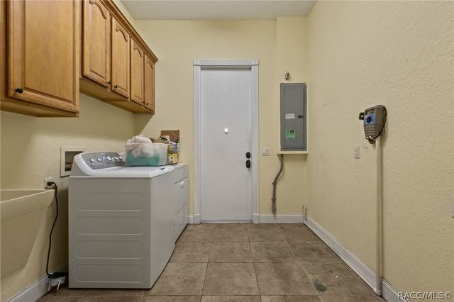 3049 W Laurel Street, Lecanto, FL 34461