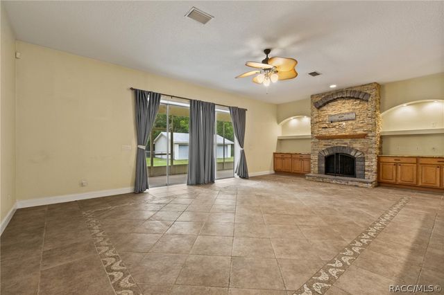 3049 W Laurel Street, Lecanto, FL 34461