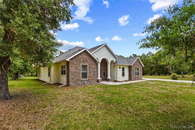 3049 W Laurel Street, Lecanto, FL 34461