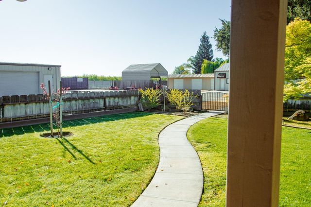 3600 E Hawkeye Ave, Turlock, CA 95380