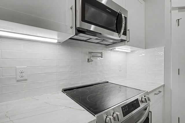 4125 S Denley Drive, Dallas, TX 75216