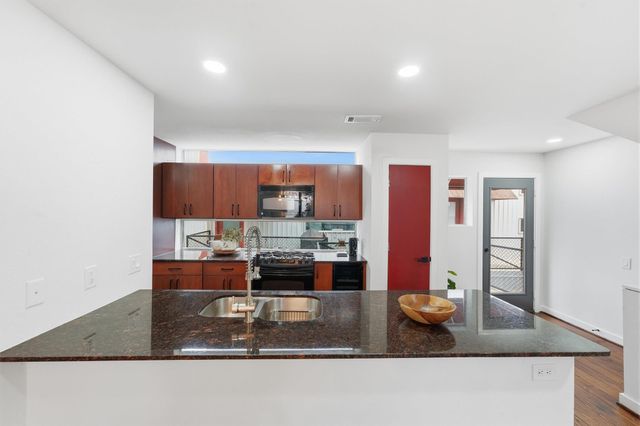 6935 Ardmore Street, Houston, TX 77054