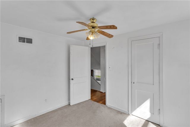 221 E Metzger Ave, Twp Of But Se, PA 16001