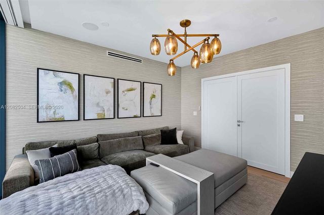 700 NE 24th Street 3007, Miami, FL 33137