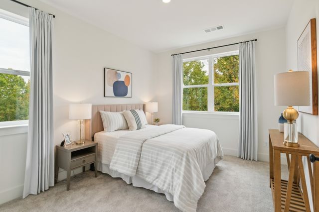 134 Valentine Aly, Nashville, TN 37218