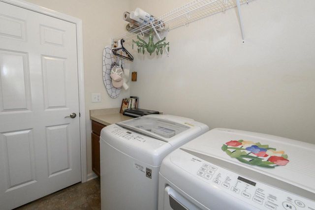 1145 Black Bear DRIVE, Mukwonago, WI 53149