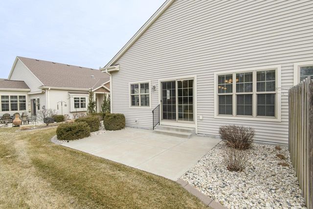 1145 Black Bear DRIVE, Mukwonago, WI 53149