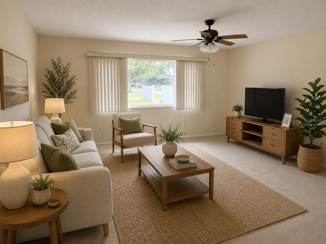 39 STRATHMORE BOULEVARD, Sarasota, FL 34233