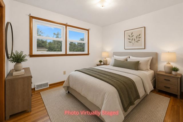 1904 W 32nd St S, Wichita, KS 67217