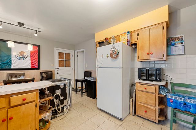 5706 N Saint Louis Avenue, Chicago, IL 60659