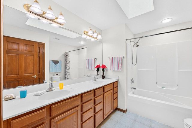 2832 E Somers COURT, Cudahy, WI 53110