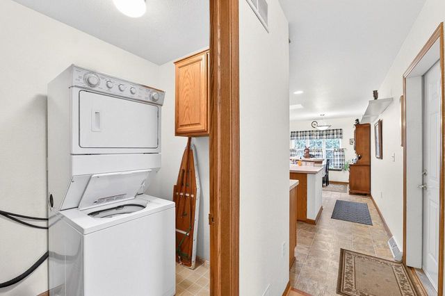 2832 E Somers COURT, Cudahy, WI 53110