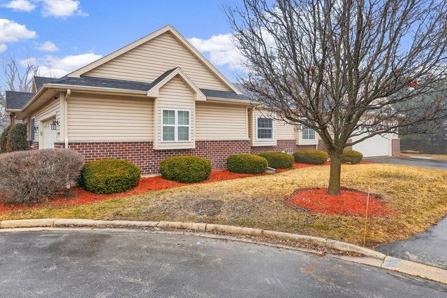 2832 E Somers COURT, Cudahy, WI 53110