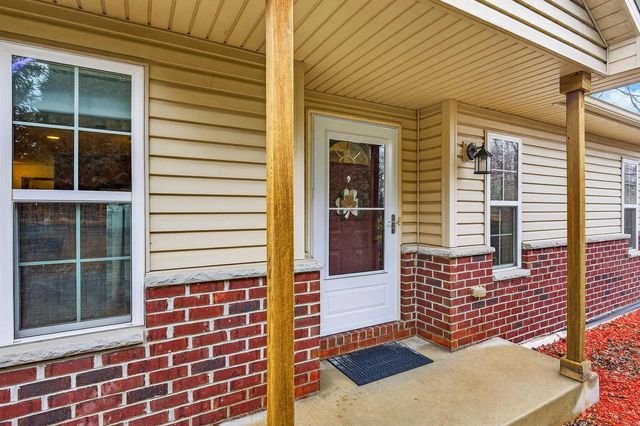 2832 E Somers COURT, Cudahy, WI 53110