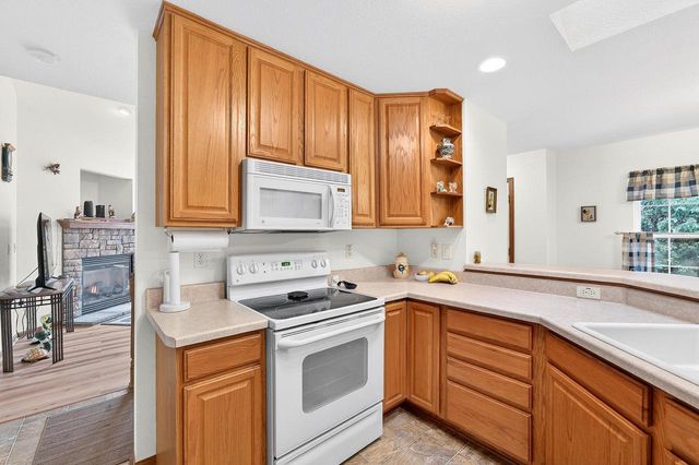 2832 E Somers COURT, Cudahy, WI 53110