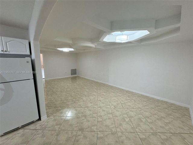 4381 Purdy Ln, West Palm Beach, FL 33406