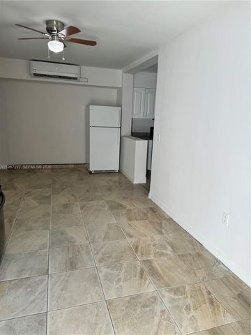 4381 Purdy Ln, West Palm Beach, FL 33406