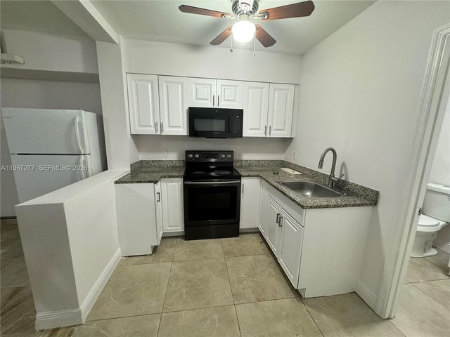 4381 Purdy Ln, West Palm Beach, FL 33406