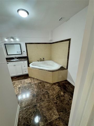 4381 Purdy Ln, West Palm Beach, FL 33406