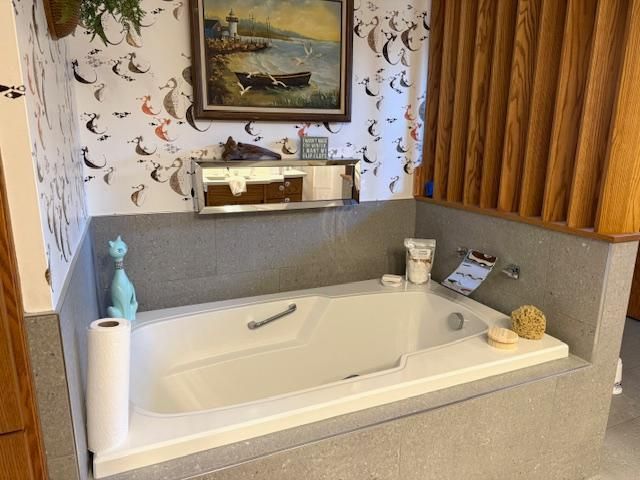 207 2nd Street NW, Freeport, MN 56331