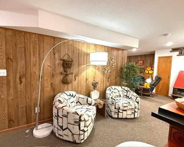 207 2nd Street NW, Freeport, MN 56331