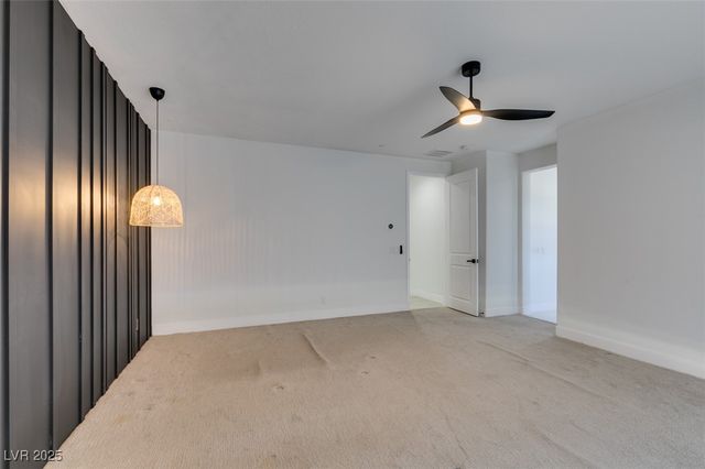 8741 Grand Pass Court, Las Vegas, NV 89113