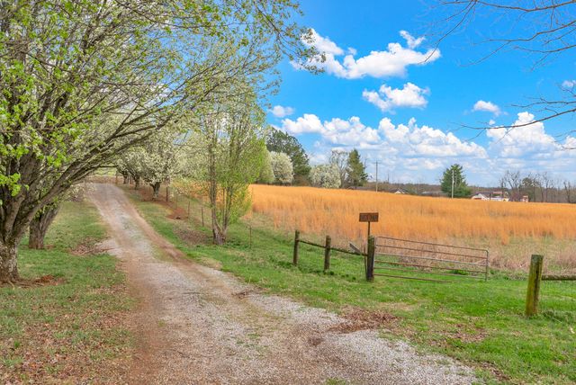 6907 Short Mountain Rd, Woodbury, TN 37190