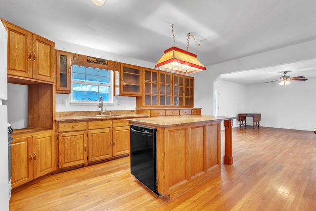 6907 Short Mountain Rd, Woodbury, TN 37190