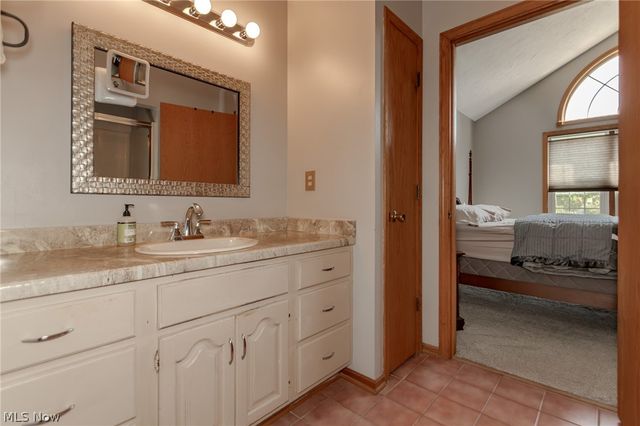 3195 Narrows Road, Perry, OH 44081